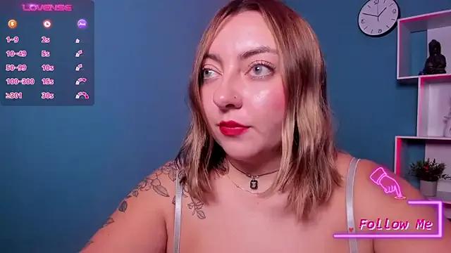 miaawild from StripChat