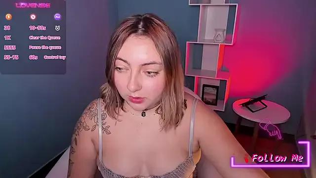miaawild from StripChat