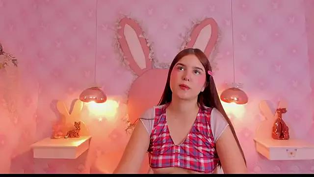 MIACUTEE from StripChat is Freechat