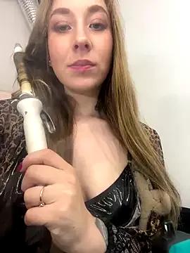 MiaEuphoria_ from StripChat is Freechat