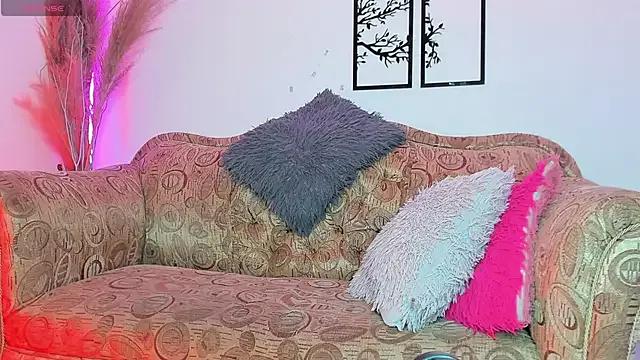 Try our streaming cams variety and talk on a personal level with our adorable girls streamers, showing off their bountiful shapes and dildos.