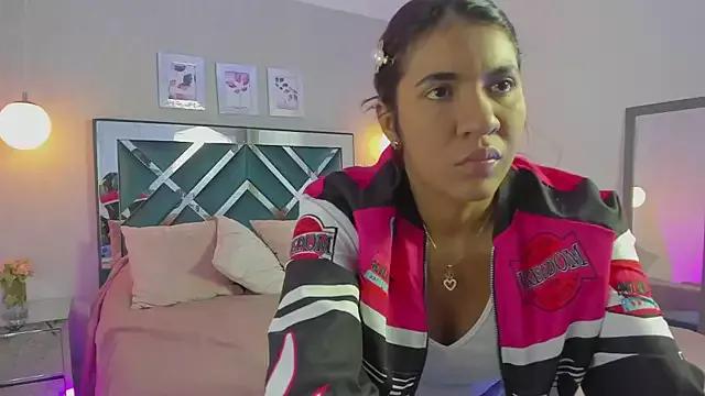 Try our streaming cams variety and talk on a personal level with our adorable girls streamers, showing off their bountiful shapes and dildos.