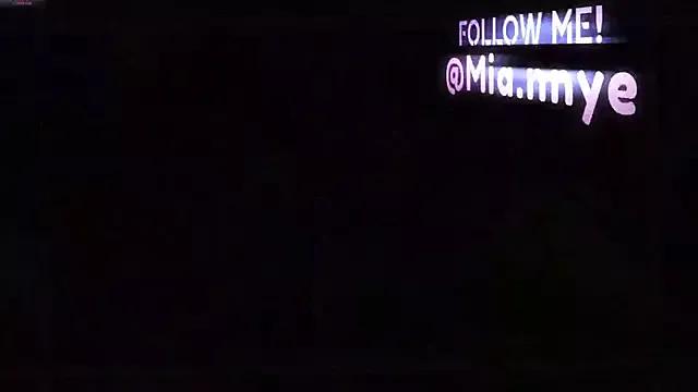 MiaMammie from StripChat