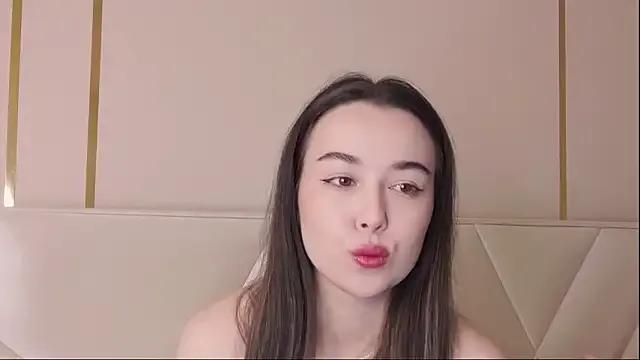 MiaMarlow from StripChat