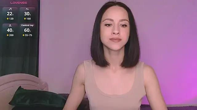 MiaSweetasHoney from StripChat