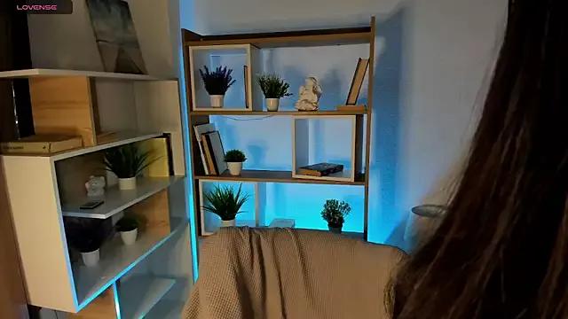 Try our streaming cams variety and talk on a personal level with our adorable girls streamers, showing off their bountiful shapes and dildos.