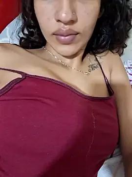 MichelleOf from StripChat is Freechat