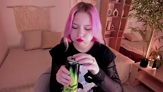Try our streaming cams variety and talk on a personal level with our adorable girls streamers, showing off their bountiful shapes and dildos.