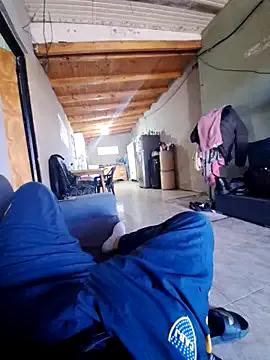 Michellluxo from StripChat is Freechat