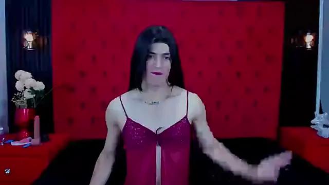 MichellPratTS from StripChat is Freechat