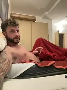 michifolli92 from StripChat is Freechat