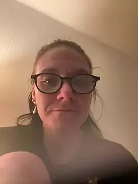 midwest_eye_candy1 from StripChat is Freechat