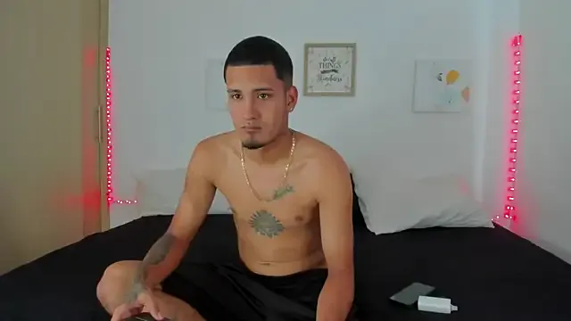 Miia__Jonees on StripChat 