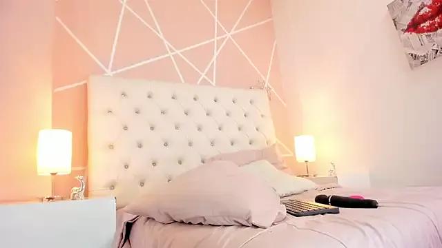 Miia_Diiaz from StripChat