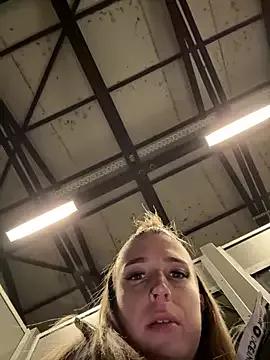 Miia_Lynn from StripChat