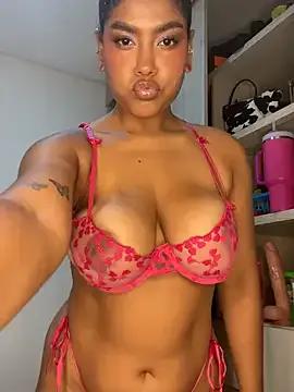 Miiabrown18 from StripChat
