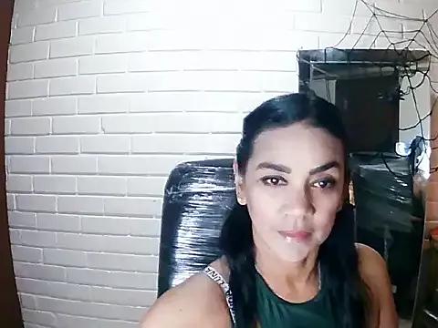 MiiaVelasquez from StripChat