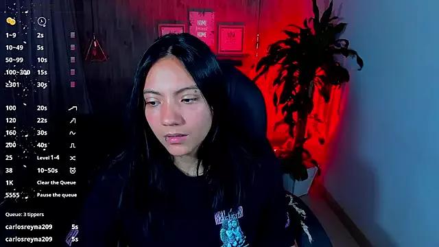 Try our streaming cams variety and talk on a personal level with our adorable girls streamers, showing off their bountiful shapes and dildos.