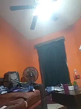 miicheele32 from StripChat is Freechat