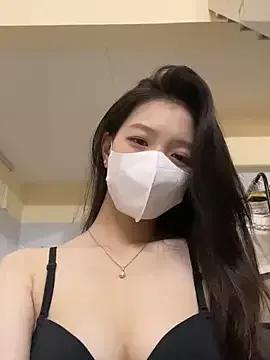 Miinami from StripChat