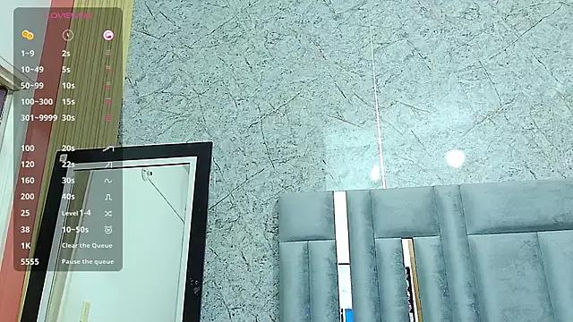 MiissBNasty from StripChat