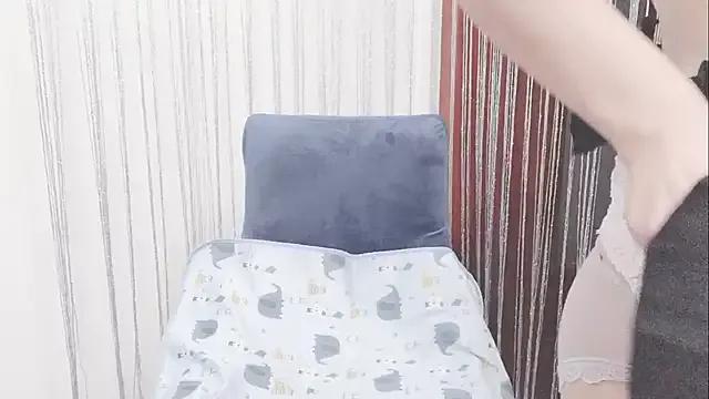 Miixue3 from StripChat