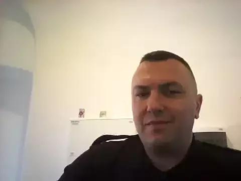 Mike8523 from StripChat is Freechat