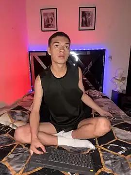 mike_lawford_ from StripChat is Freechat