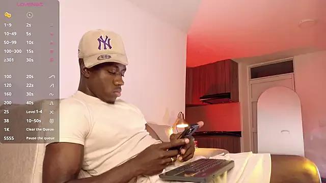 mike_wallace from StripChat is Freechat
