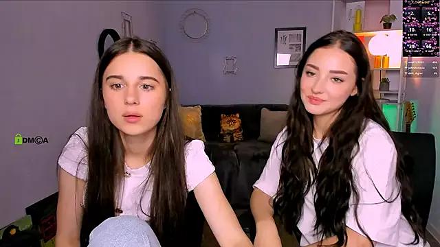 miki-niki from StripChat