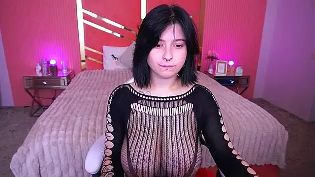 Miki_Kivi from StripChat