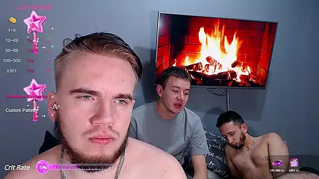 mikienn from StripChat