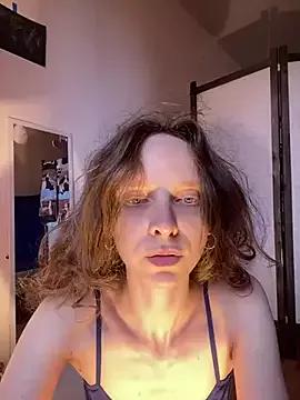 MikkyMoony from StripChat