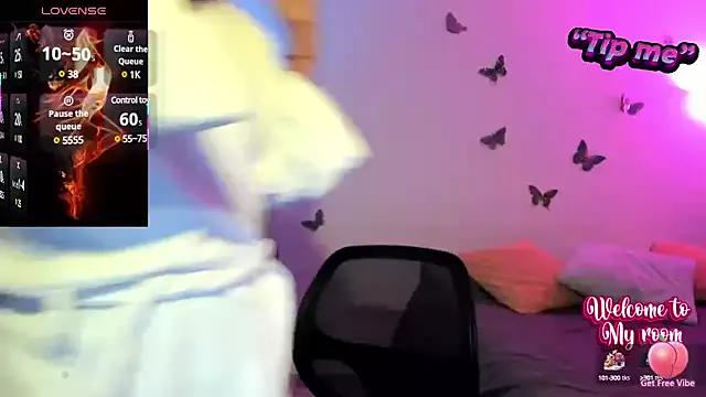 Try our streaming cams variety and talk on a personal level with our adorable girls streamers, showing off their bountiful shapes and dildos.