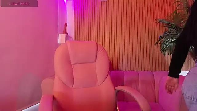 Mila__Baker_ from StripChat is Freechat