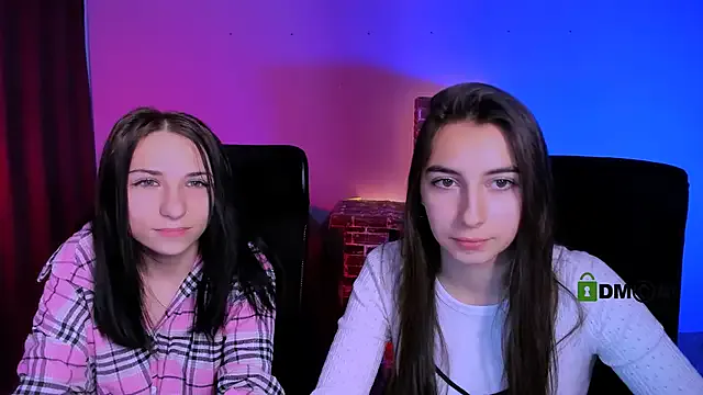 Try our streaming cams variety and talk on a personal level with our adorable girls streamers, showing off their bountiful shapes and dildos.