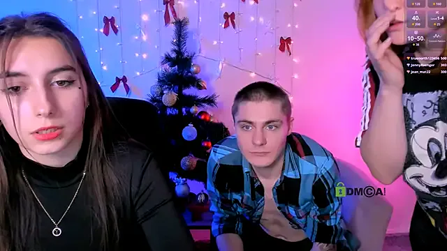 mila_firee from StripChat is Freechat