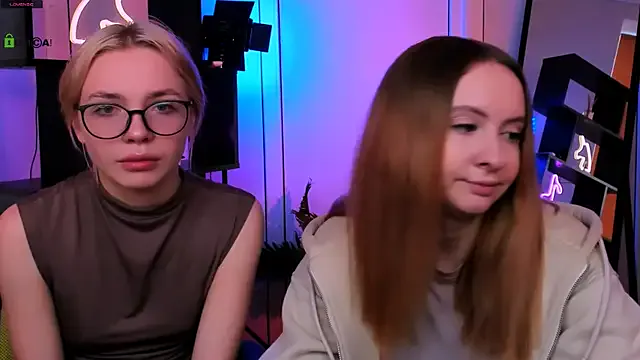 Try our streaming cams variety and talk on a personal level with our adorable girls streamers, showing off their bountiful shapes and dildos.