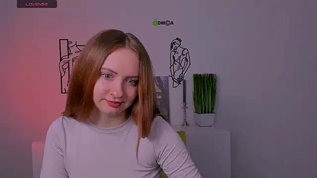mila_glow1 from StripChat is Freechat