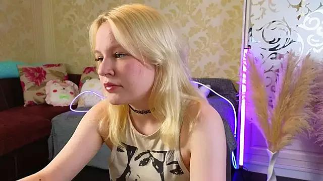 Try our streaming cams variety and talk on a personal level with our adorable girls streamers, showing off their bountiful shapes and dildos.