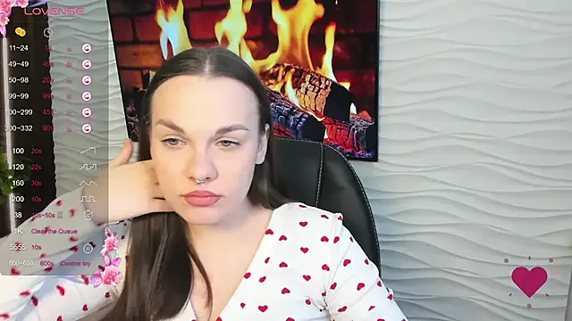 Mila_Milano from StripChat is Freechat