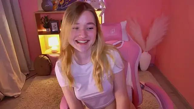 Try our streaming cams variety and talk on a personal level with our adorable girls streamers, showing off their bountiful shapes and dildos.