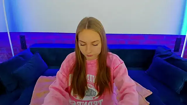 MilaAddams from StripChat is Freechat