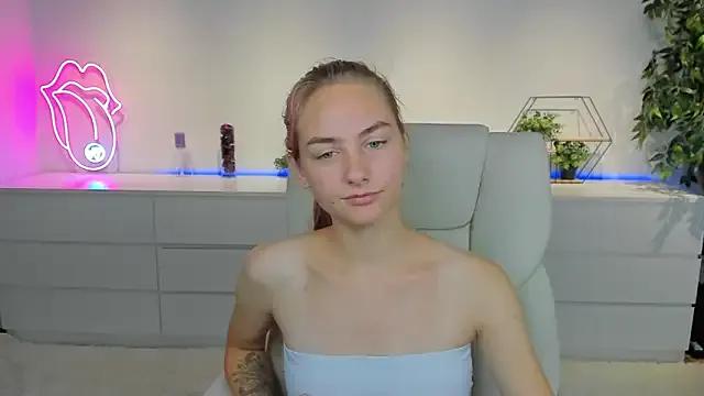 MilaAddams from StripChat is Freechat