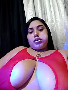 MilaaRooy from StripChat is Freechat