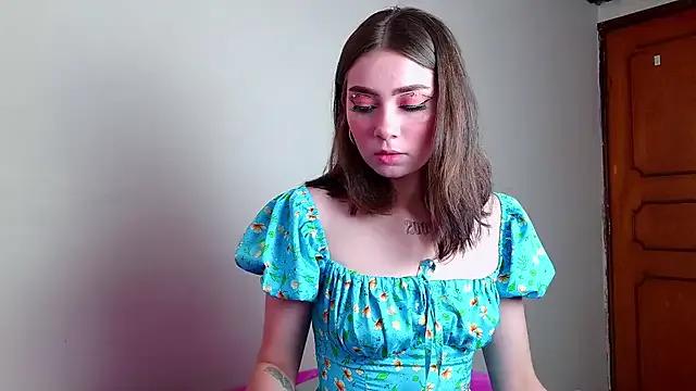 Try our streaming cams variety and talk on a personal level with our adorable girls streamers, showing off their bountiful shapes and dildos.