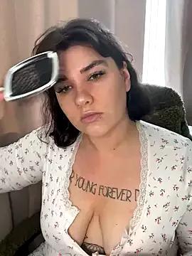 MilaLustful from StripChat is Freechat