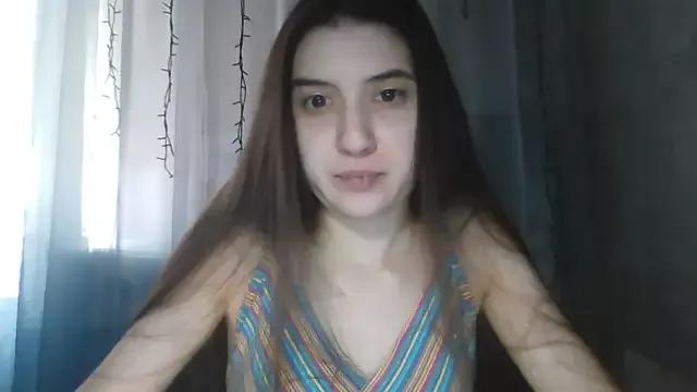 MilanesaGold28 from StripChat is Freechat