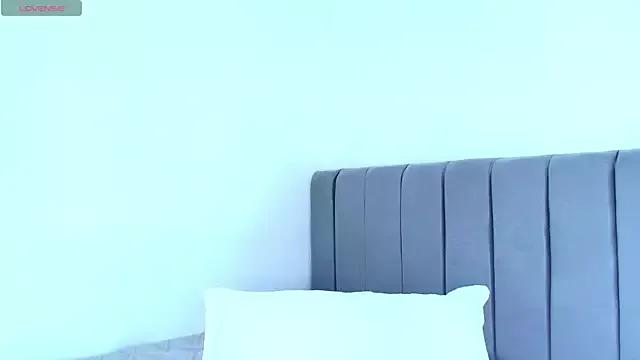 Try our streaming cams variety and talk on a personal level with our adorable girls streamers, showing off their bountiful shapes and dildos.