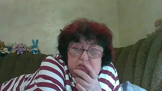 MilaSky5303 from StripChat is Freechat